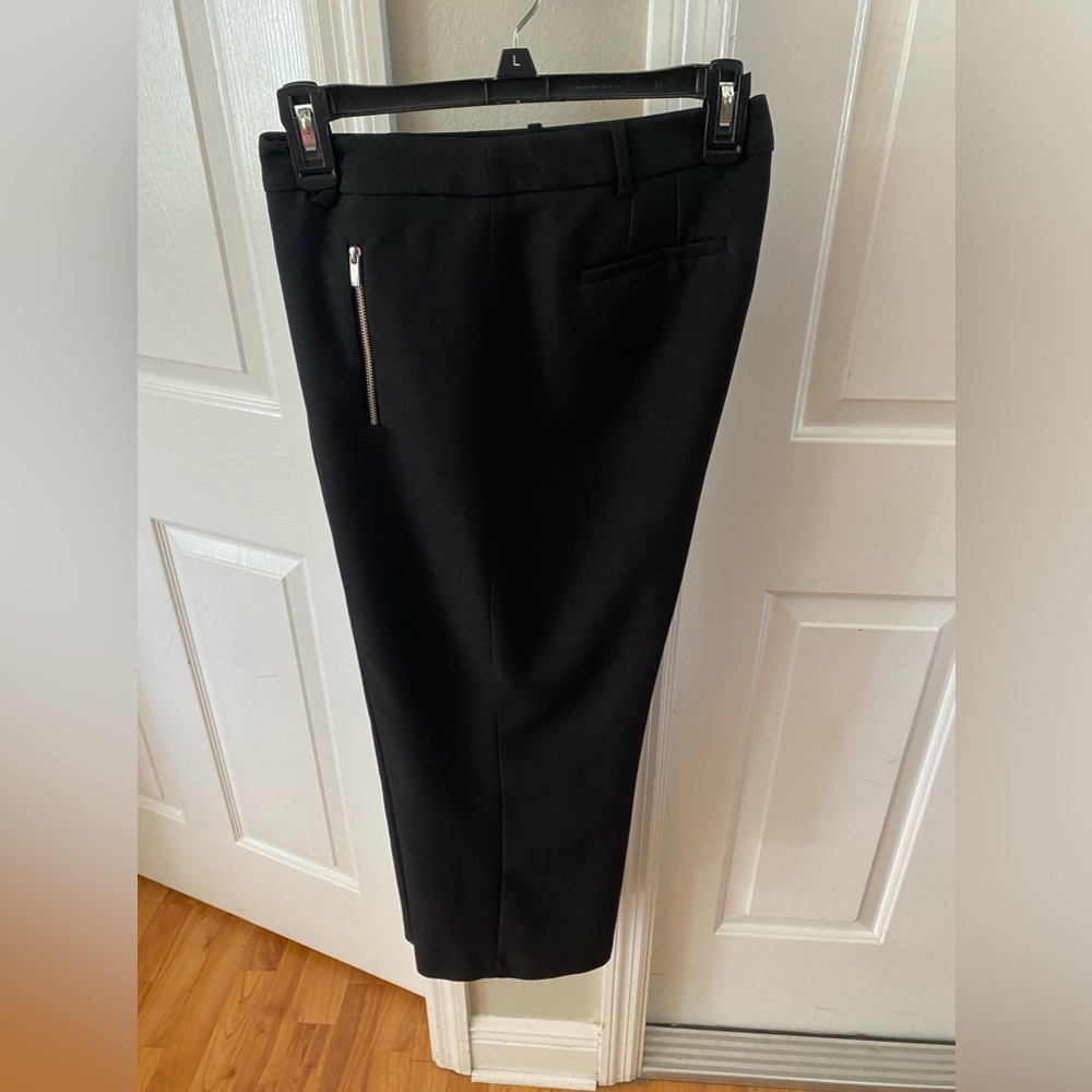 Calvin Klein/CK/Pants/Above Ankle Capris/Women’s Size 12/Excellent Condition